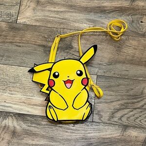 Discontinued Pikachu pokemon cross body bag